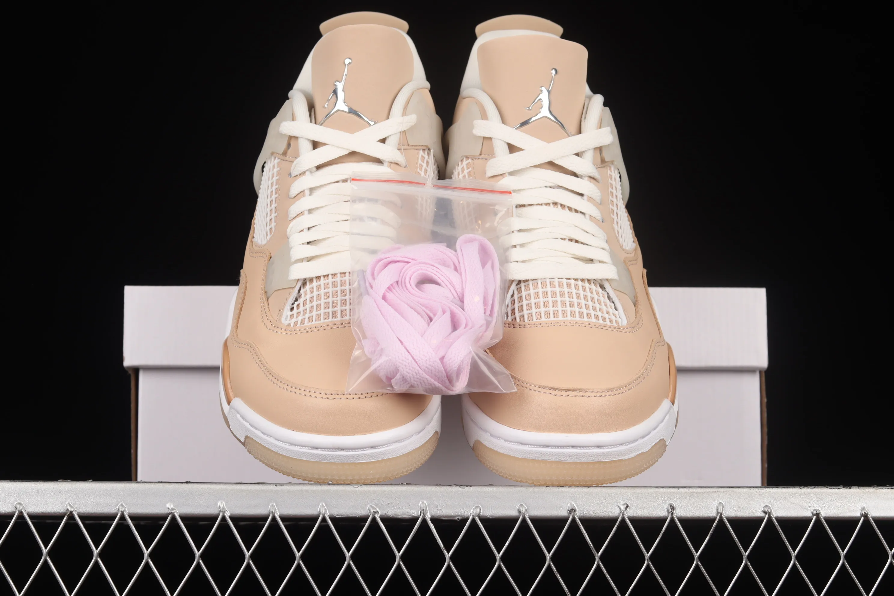 All categories Air Jordan Jordan series basketball shoes Air Jordan 4 foreign trade version Air Jordan 4 Retro "Shimmer" AJ4 Joe 4 Khaki light color DJ0675-200